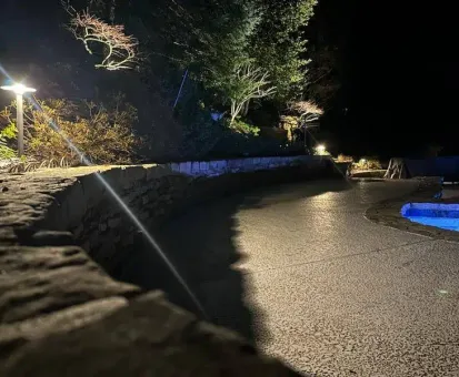 Low voltage landscape lighting installation